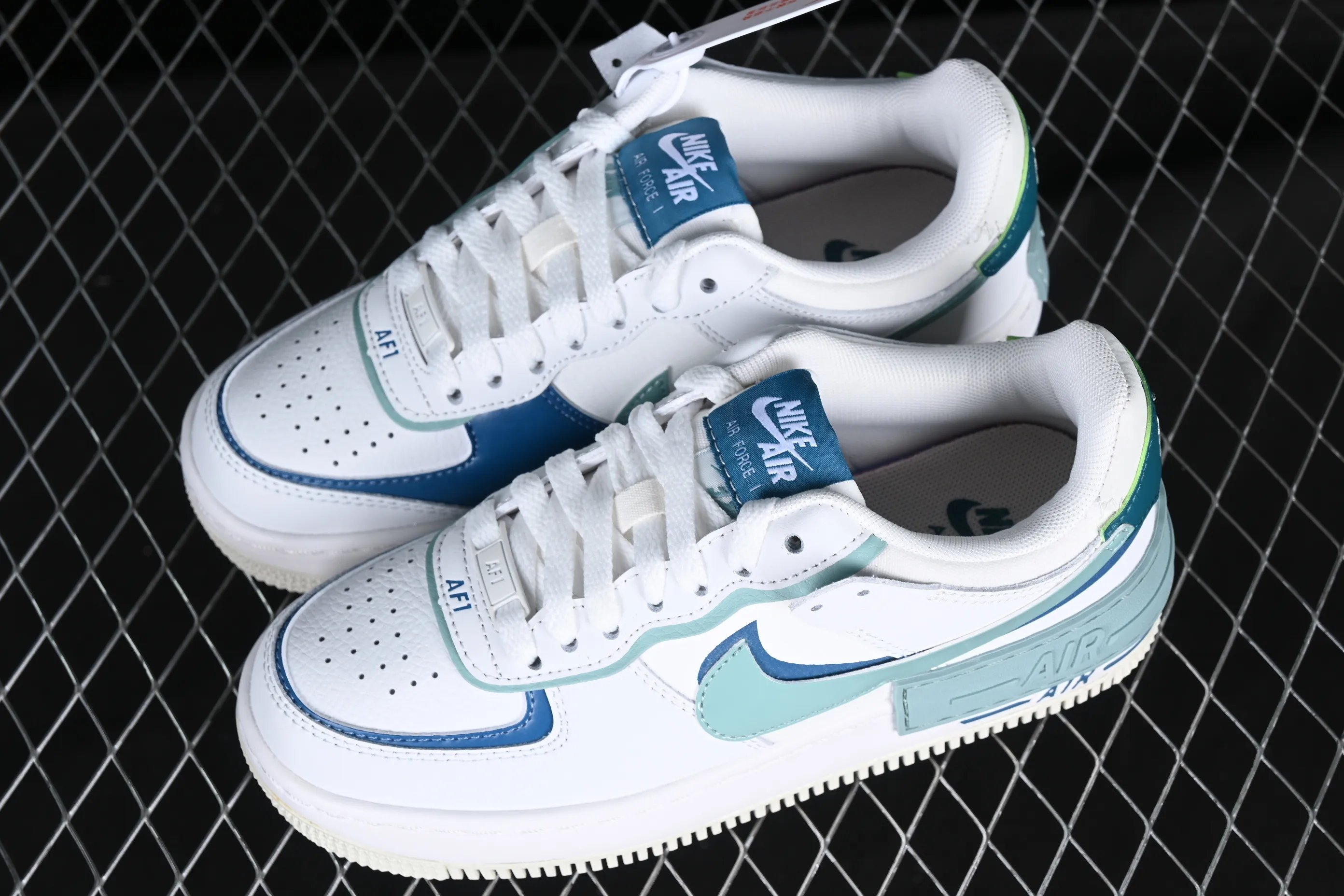 All Categories Nk Air Force 1 Air Force Series Nk Air Force 1 Shadow Air Force Lightweight Increase Nk Air Force 1 Shadow Air Force One Lightweight Increase Low-top Versatile Sneakers DZ1847-001
